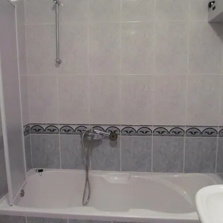 דירה Kutlesa 2 *